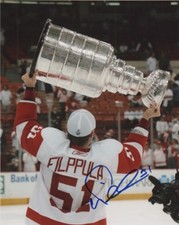 Detroit Red Wings Valtteri Filppula Stanley Cup Signed Autographed 8x10 COA B