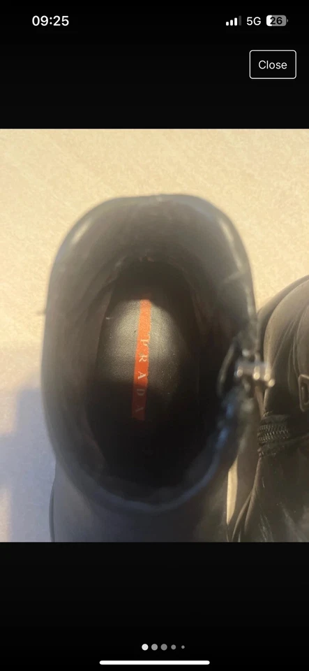 Botas femininas Prada tamanho 24 - Imagem 2 de 4