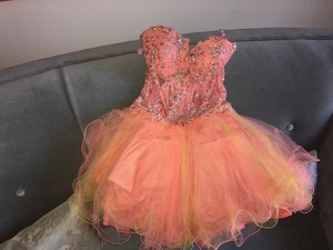 short fluffy prom dresses