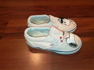 limited edition snoopy vans