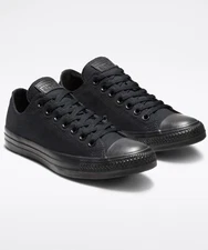 NEW ALL BLACK CONVERSE ALL STAR