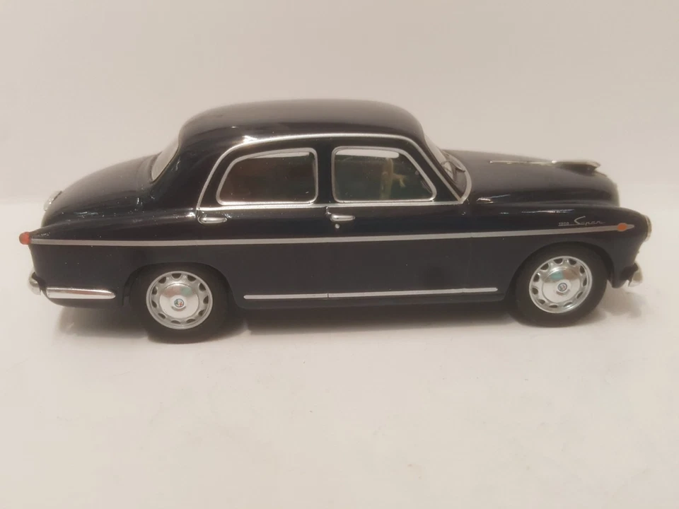 1/43 Alfa Romeo 1900 Super (no Brumm) - Immagine 2 di 4