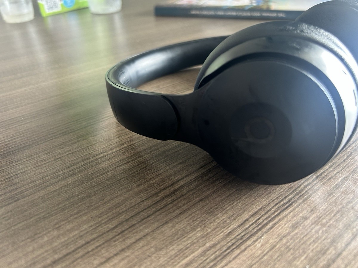 Beats Solo Pro (A1881) Wireless Authentic Headphones. | eBay