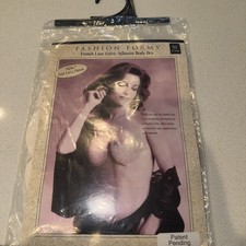Fashion Forms 1996 French Lace Fabric Adhesive Body Bra C Cup 2pair Read