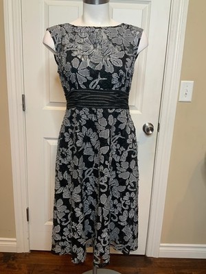 ett:twa Sommar Black & White Gingham Plaid Floral Embroidered Dress, Size 4