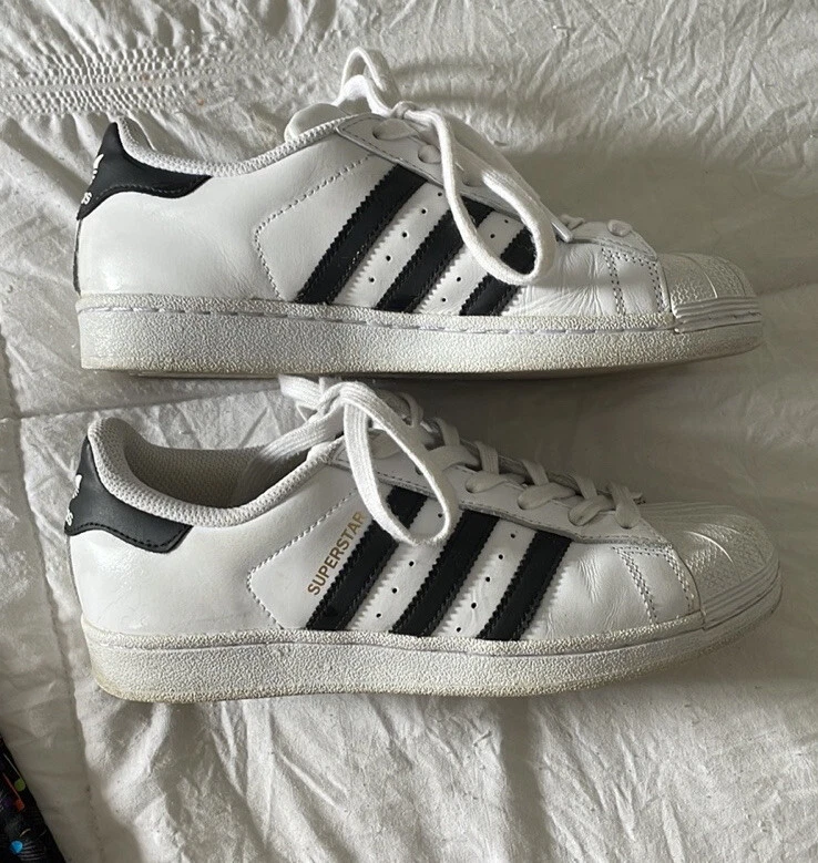Adidas superstar shoes womens size 6 hot sale