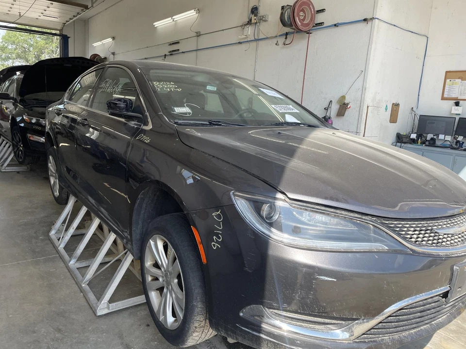 Used Body Control Module fits: 2015 Chrysler 200 Body Control BCM LH dash mounte - Image 4 of 4