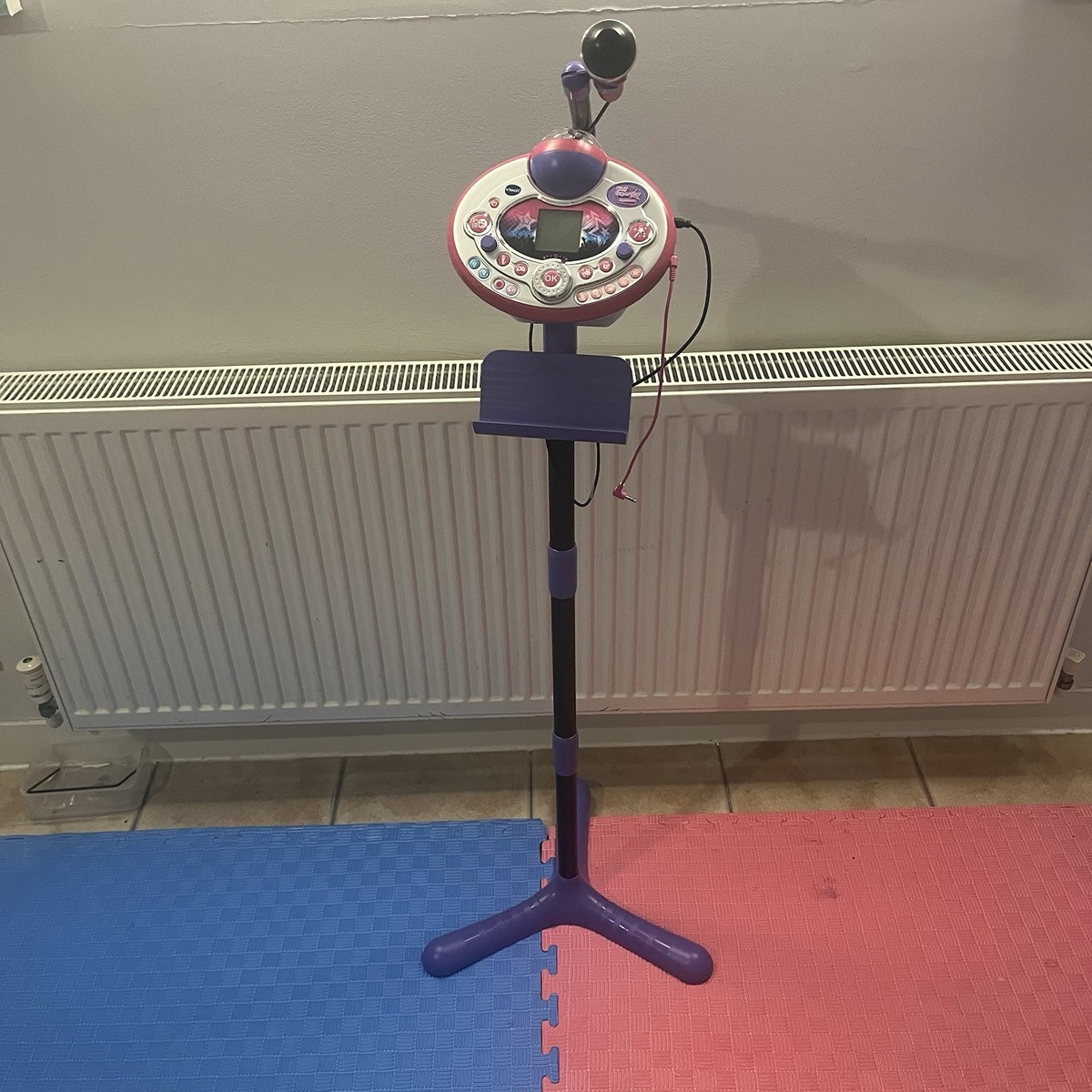 VTech Kidi Super Star Lightshow Karaoke Machine with Microphone Stand