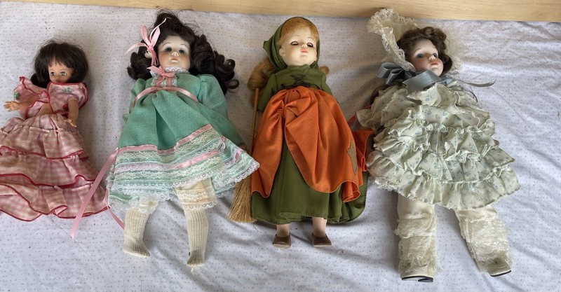Extra Large Vintage Lot of 4 Dolls In Amazing Condition 3 Are Porcelain 12” +