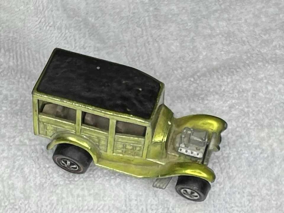 Clásico 31 Ford Woody amarillo lima verde Hot Wheels 1968 Mattel Redline vintage Foto 2 de 4