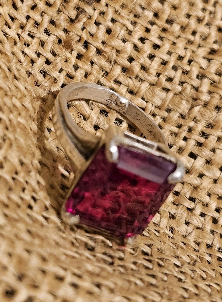 Huge Emerald Cut Sim Red Lab Created Ruby with So… - image 8