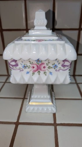 Vintage Westmoreland Hand Painted Milk Glass Cake Box with Artist Signature
