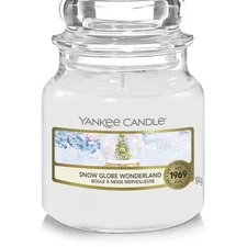Yankee Candle Snow Globe Wonderland Small 3.7oz Small Classic Jar Candle