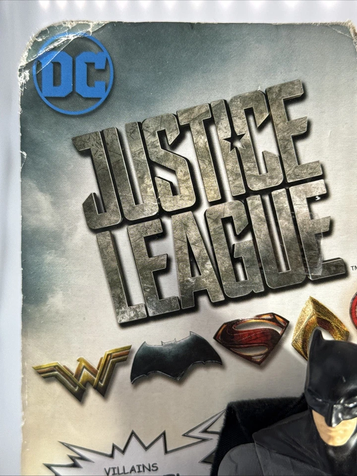 BATMAN 6” DC Justice League HERÓIS FALANTES INTERATIVOS da Mattel - Imagem 2 de 4