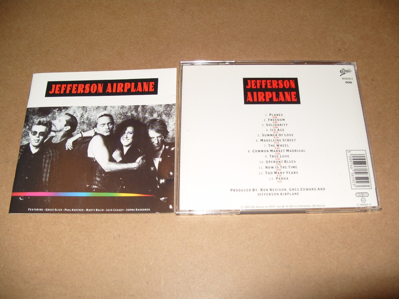 Jefferson Airplane By Jefferson Airplane 1989-cd excellent /inlays very good.(M6