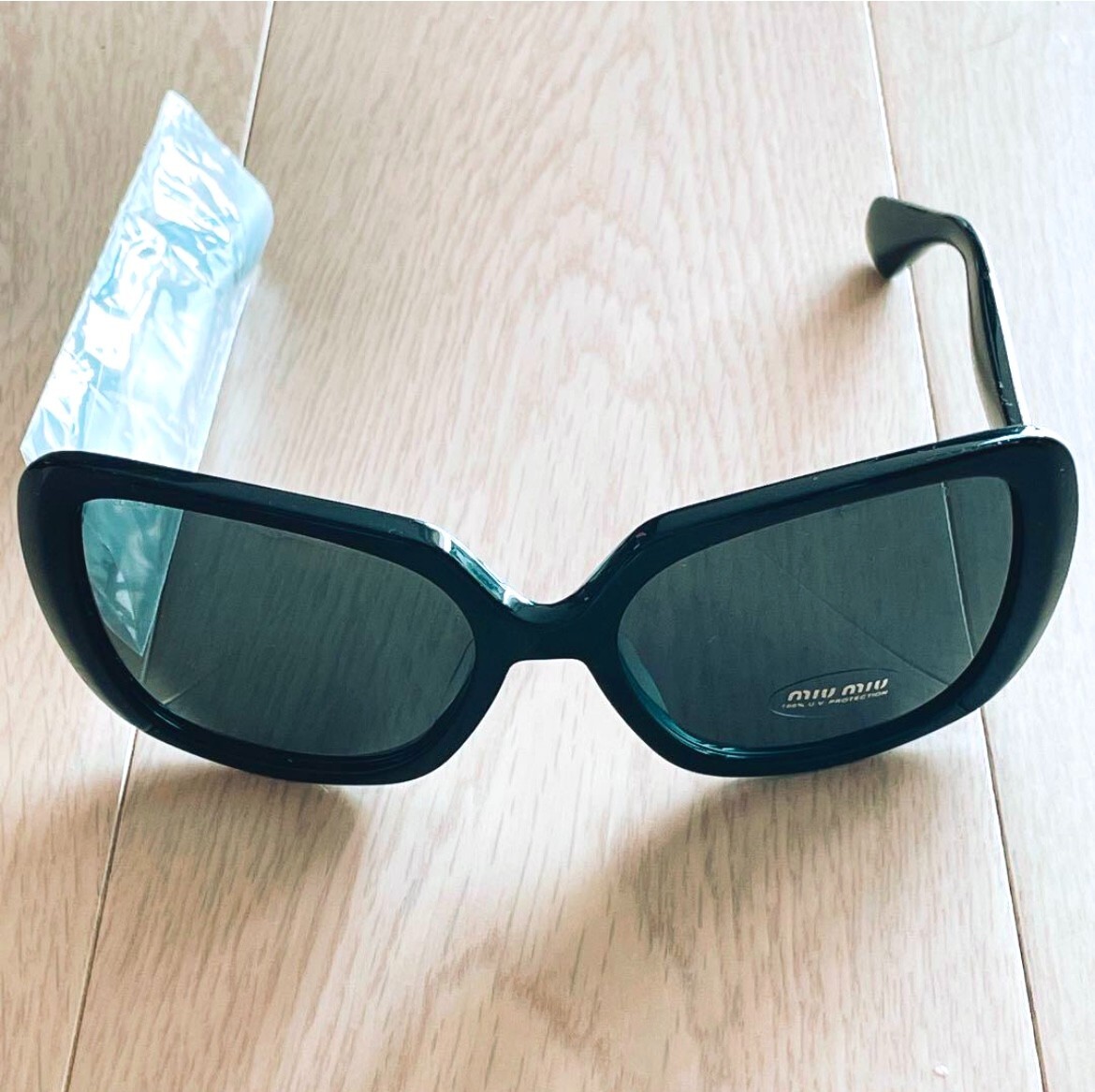 Miu Miu Sunglasses with Pink Box, Cleaning cloth with Dust Bag MIU MIU Black Sunglasses with pink original box & dust bag  main image 4