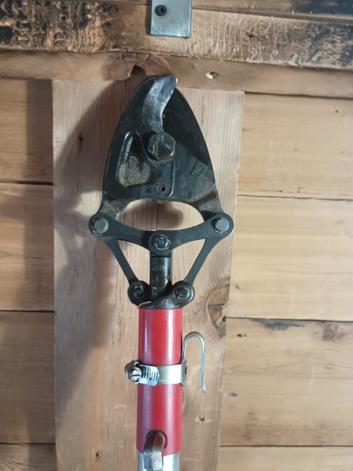 Chance Hot Stick Shaft Fiberglass Insulated Wire Cutters Es50 | eBay