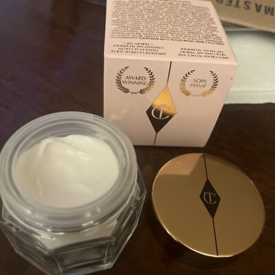 CharlotteTilbury MagicCream Moisturizer w/Hyaluronic Acid 1.6oz Authentic Tasted