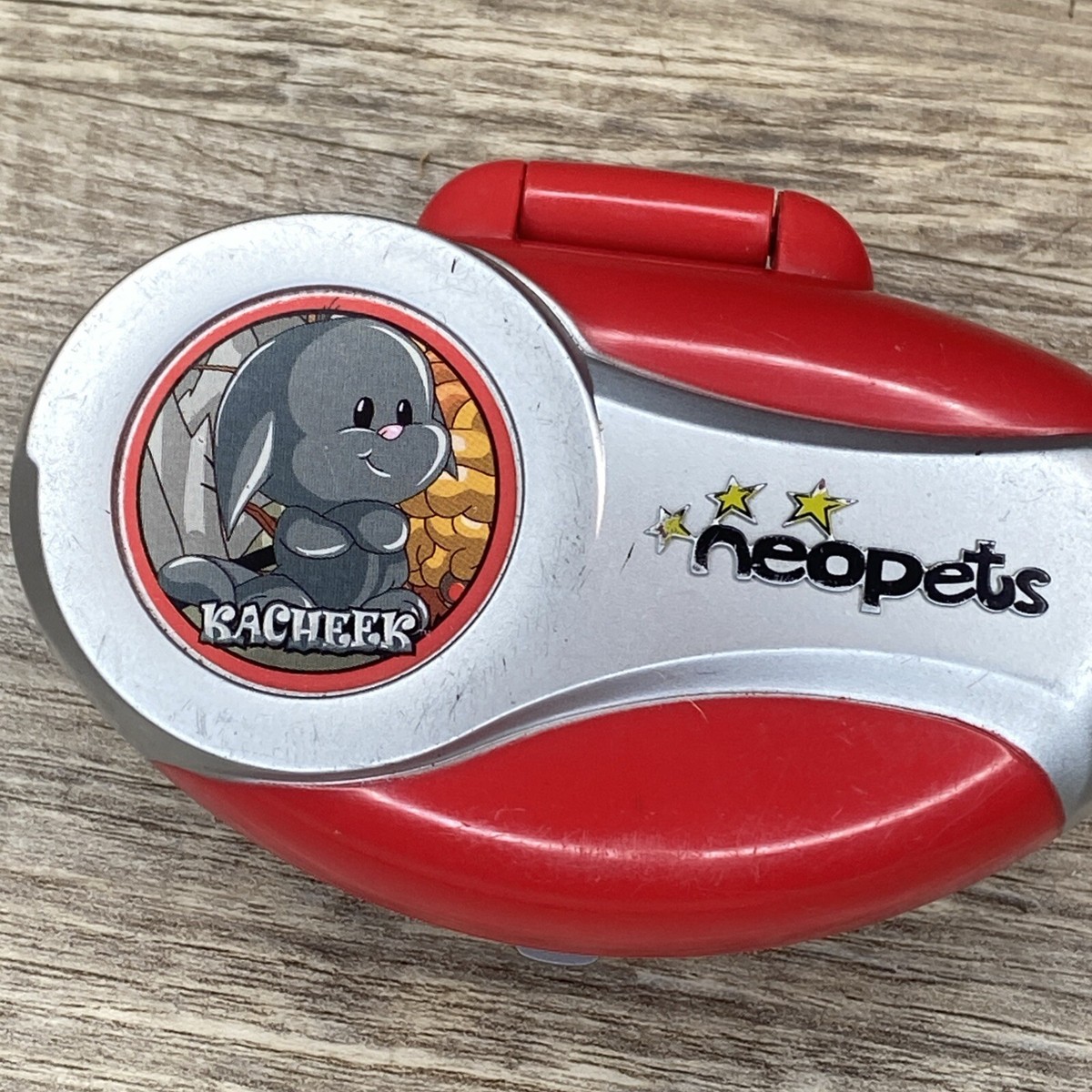 Vintage Tiger Electronics 2002 Neopets Pocket Pet Kacheek  display picture 1