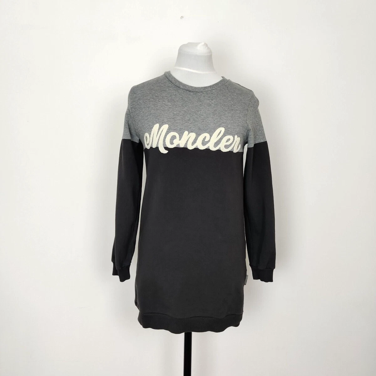 Moncler best sale sizing uk