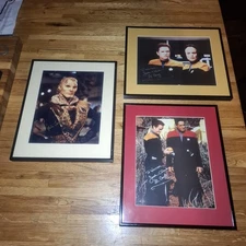 Star Trek Lot Of 3 Josh Clark Robert Beltran  Julie Caitlin signed autographed 