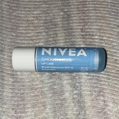 NIVEA Smoothness Lip Care Lip Balm Stick Broad Spectrum SPF 15, 0.17 oz