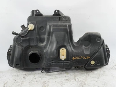 Reservoir carburant occasion RENAULT CLIO III Phase 1 - 1.4i 16v 100ch - - Photo 1/3