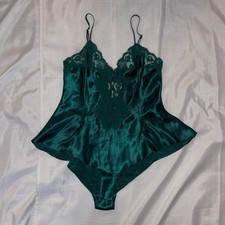 Victoria  s Secret Gold Label romper teddy Emerald Green lace Sm. Baby Doll Vtg.