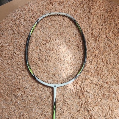 YONEX Voltric 7 Badminton Racket White/Green G4 Grip Lightweight