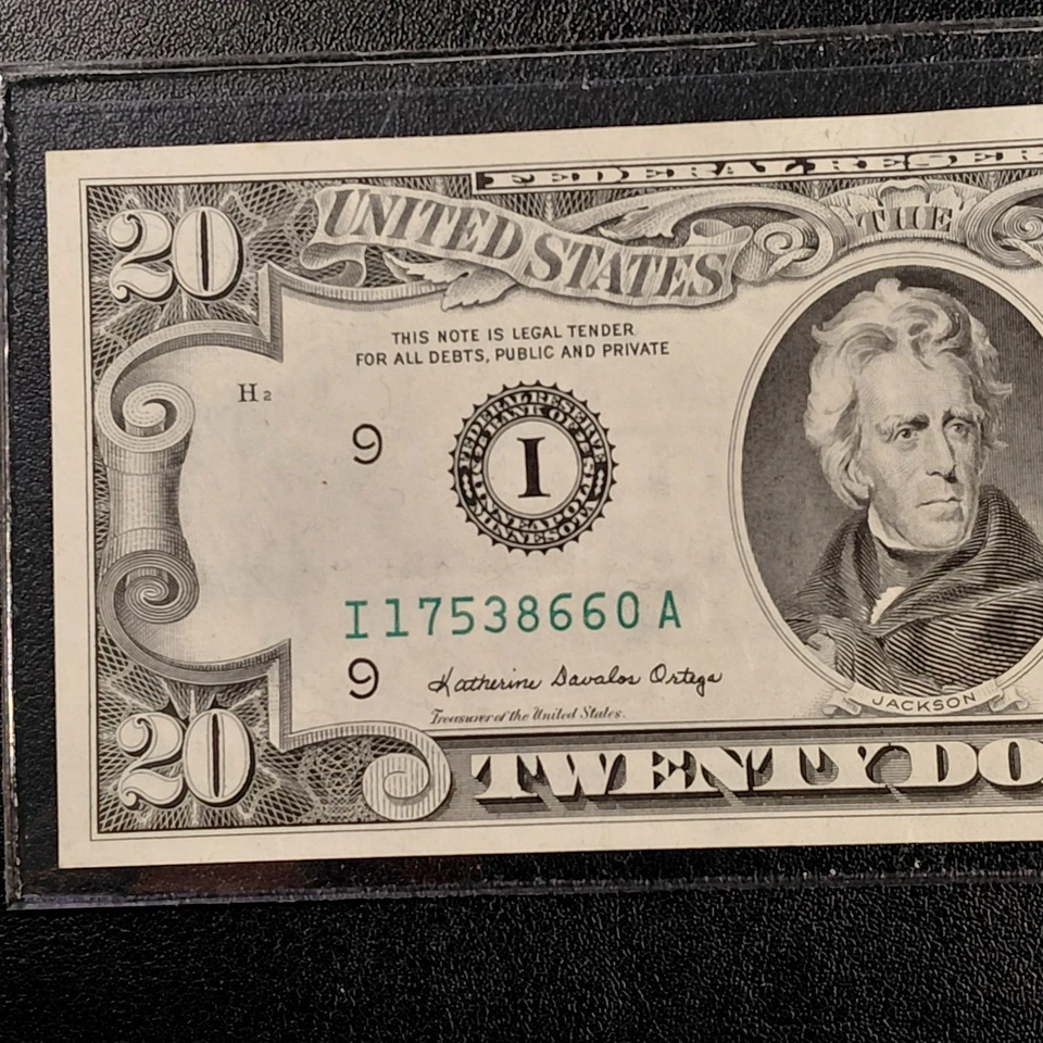 1981 A (Twenty) $20 Dollar Federal Reserve Banknote - Minneapolis, MN (Nice) - Image 3 of 4