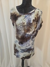 Simply Vera Artistic Design Women's Tie Dye Top. Size Large.