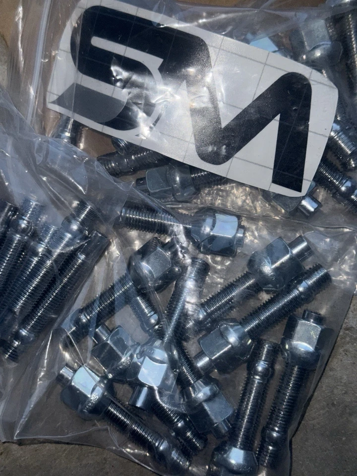 Kit de parafusos de roda estendida polida BMW E82 E90 E92 3 Series *todas as rodas* - Imagem 4 de 4