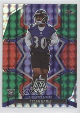 2022 Panini Mosaic Rookies Choice Red and Green Prizm Tyler Badie #354 7l6