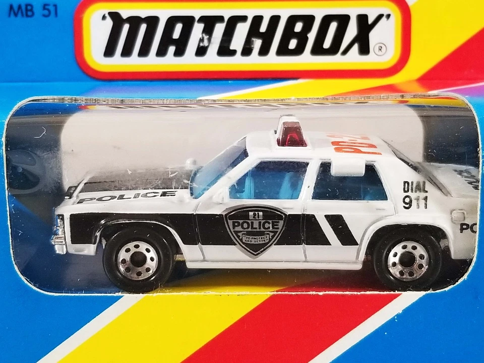 Matchbox Ford LTD Police / 1987 / MB51 / Caja ventana azul sin perforar Foto 2 de 4
