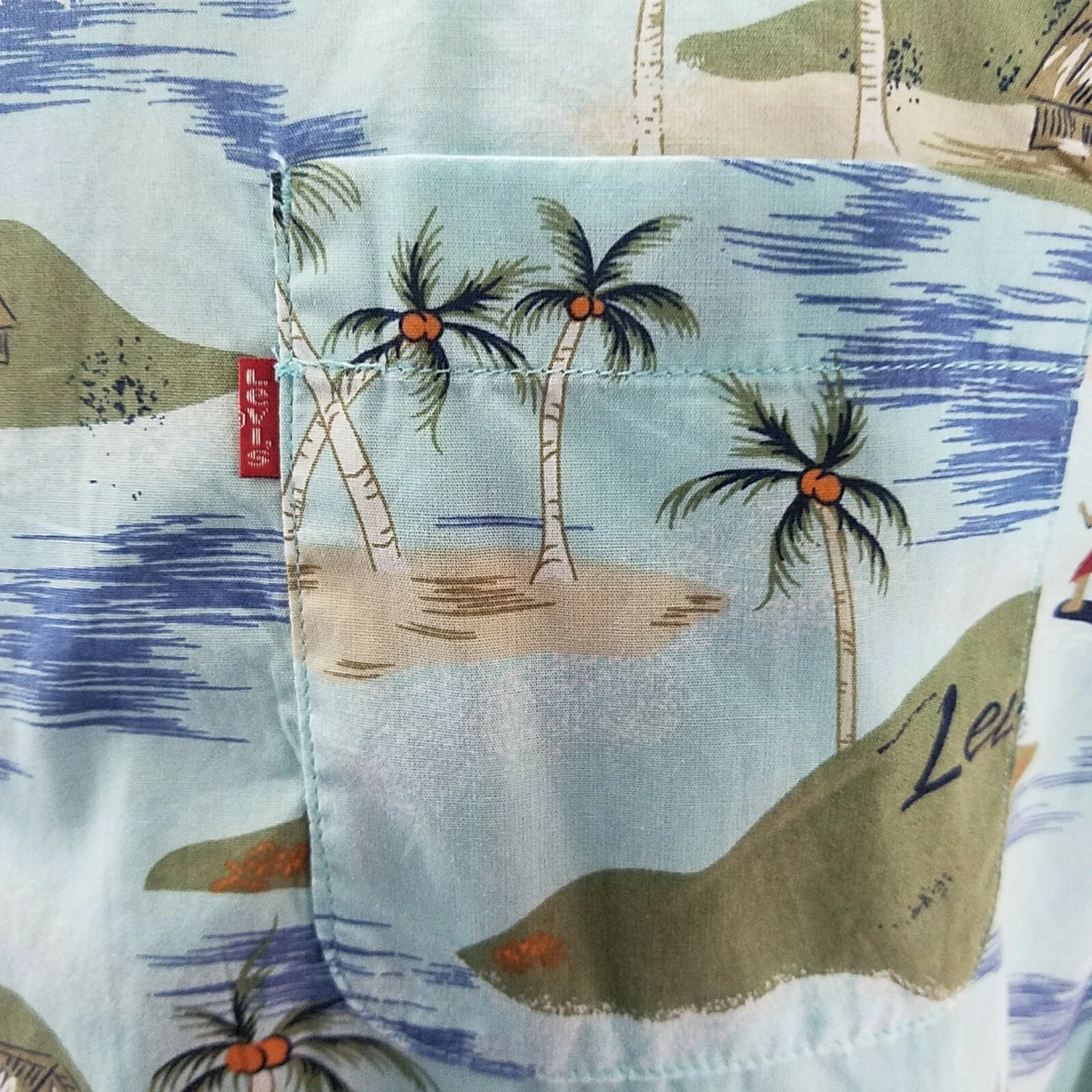 LEVI'S Hawaiian Shirt Aloha Hula Surf Beach Logo Print Button Up Blue Mens NEW *