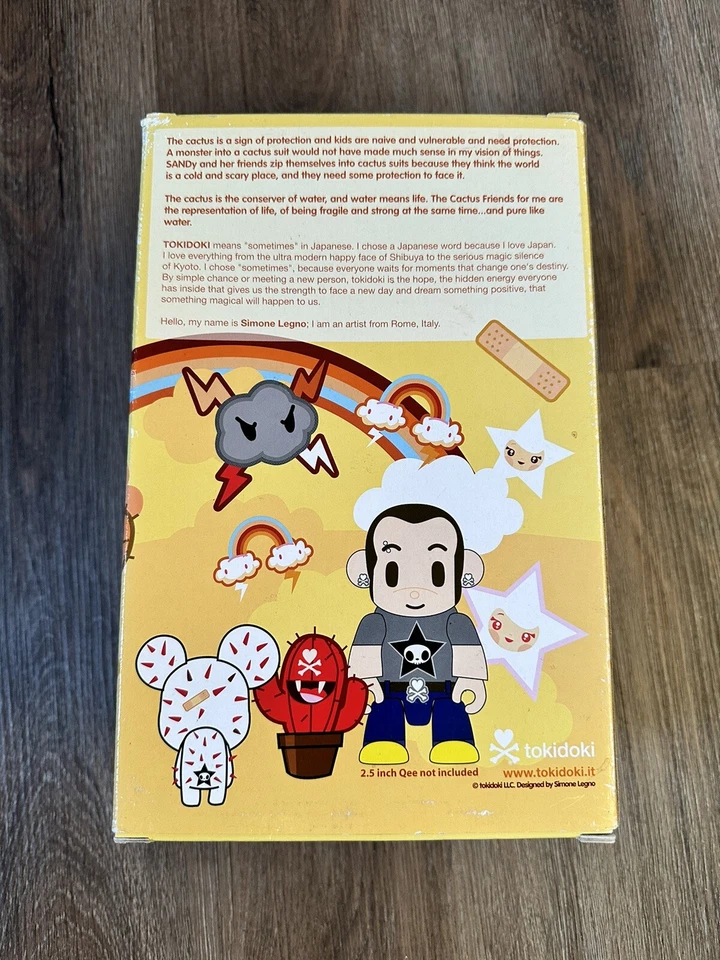 Tokidoki Qee Colección SAHARA (artista de Italia Simone Legno) Foto 3 de 4