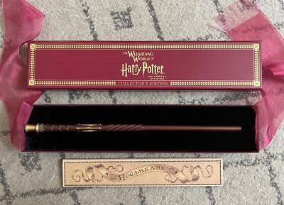Universal Studios Harry Potter Ollivanders Interactive Wand 2022