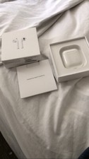 Apple AirPods 2nd Generation with Charging Case - With Box