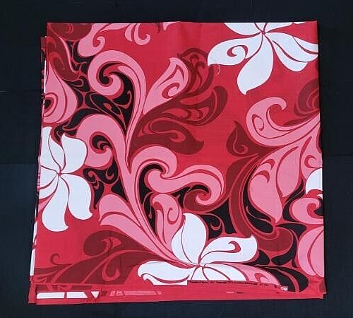 Hawaiian Floral Print Trendtex FABRICS, 2010, A-026, 2 Yds. 10