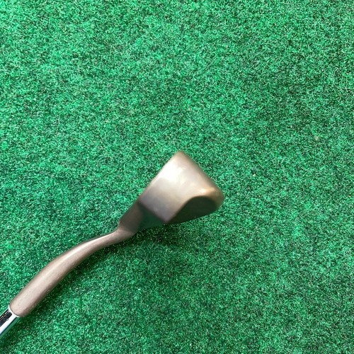 Northwestern Sandra Palmer 410 33.5" brass putter steel shaft Lamkin grip RH - Picture 5 of 10