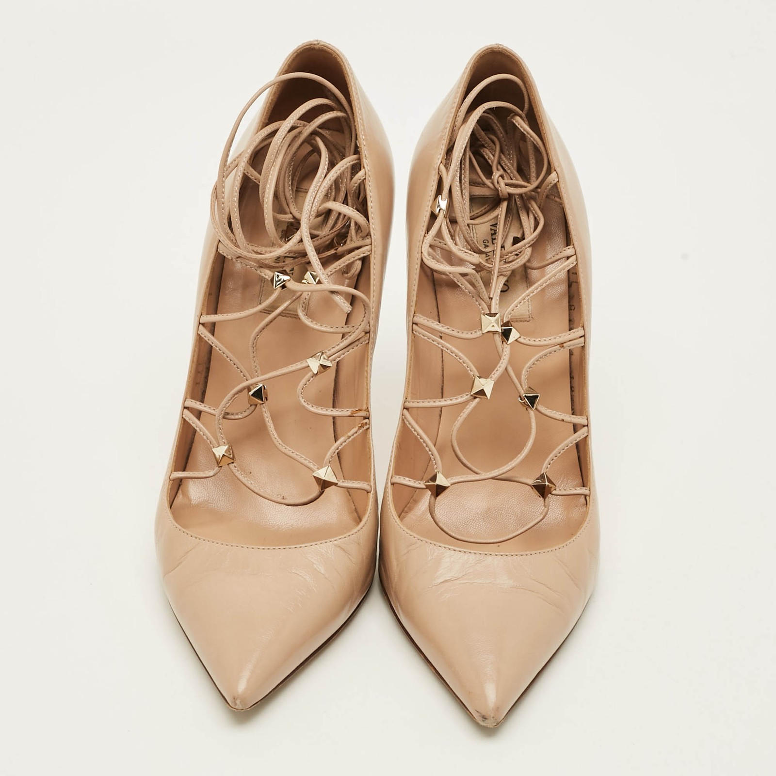 Valentino Rockstud Size 38 Beige Leather Lace Up Pointed Toe Pumps thumbnail 3