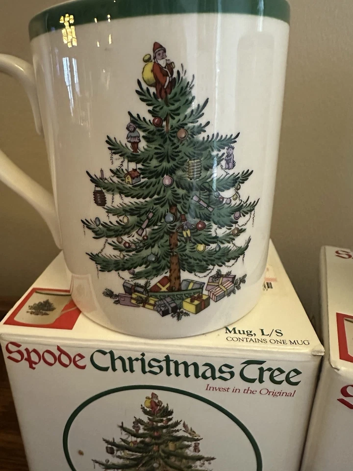2- Pair Vintage Spode Christmas Tree Coffee Tea Mug Made in England New in Box - Image 3 of 4