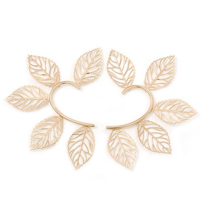 One Pair Oversized Leaf Hook Cuff Earring In Gold Plating