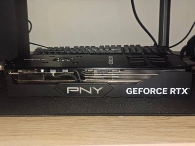 PNY GeForce RTX 4080 SUPER VERTO 16GB Factory overclocked (OC) Triple Fan GPU