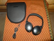 Bose SoundTrue AEII Around Ear Wired Headphones w/ Case  Cable