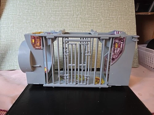 Vtg 1990 TMNT Technodrome Playset Replacement Parts-  Jail cell door X section