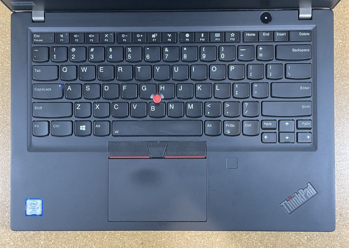 Lenovo ThinkPad T490s, 14-Inch Laptop, with Intel Core i5-8365U, 256 GB SSD (Solid State Drive), Windows 11 Pro