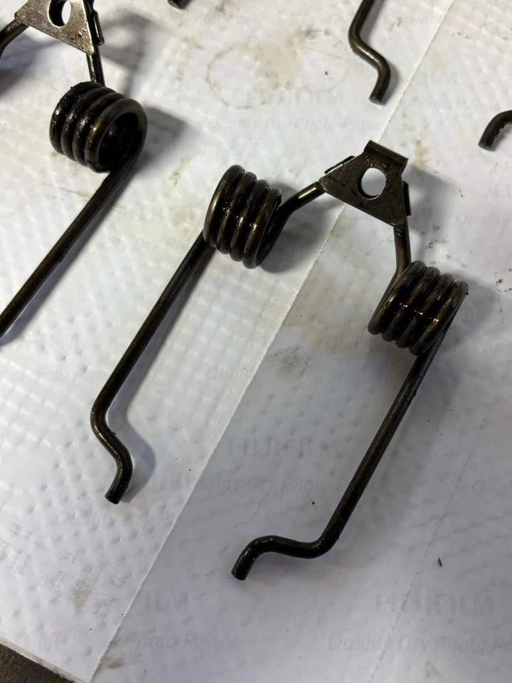 Muelles retenedores basculantes excéntricos del árbol de levas para BMW X5 3.0 N55 Turbo 11-12 Foto 4 de 4