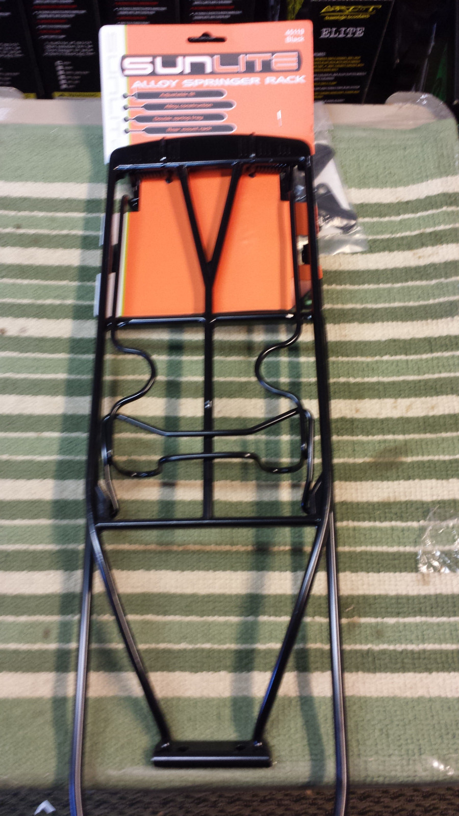 BASKET SUNLT RR WIRE/MESH RACTOP BK 15x10.25x5 - Vélo IBIKE Montréal