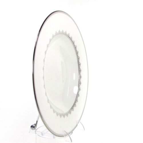 NEW Villeroy & Boch WHITE LACE 8oz Rimmed Soup 9.5" Bowl Platinum Trim - Picture 3 of 9